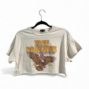 Originality White Free Dreamer Raw Hem Graphic Cropped T Shirt- Size Small